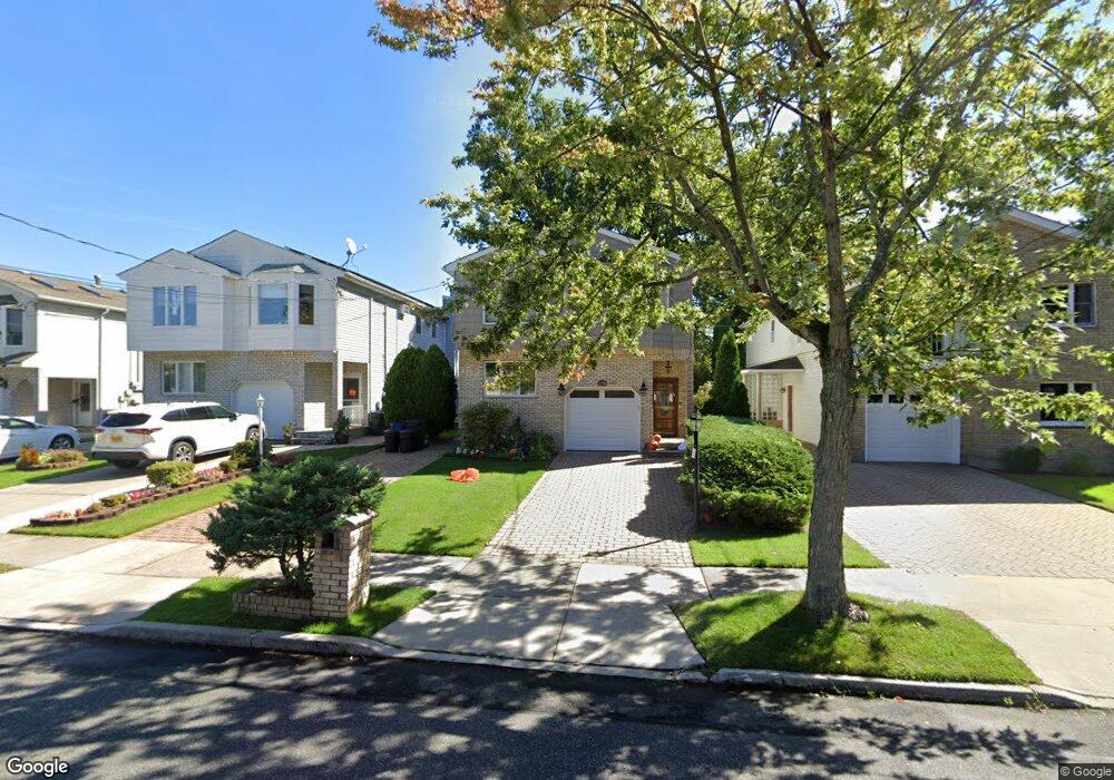 258 Rathbun Ave, Staten Island, NY 10312 - photo 1