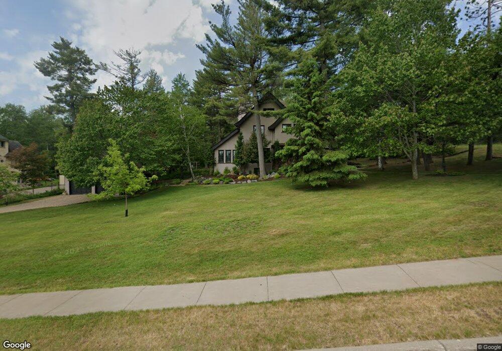 1575 Vermilion Rd, Duluth, MN 55812 - photo 1