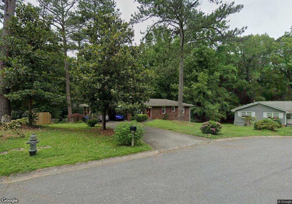 1290 Valley Ct, Roswell, GA 30075 - photo 1