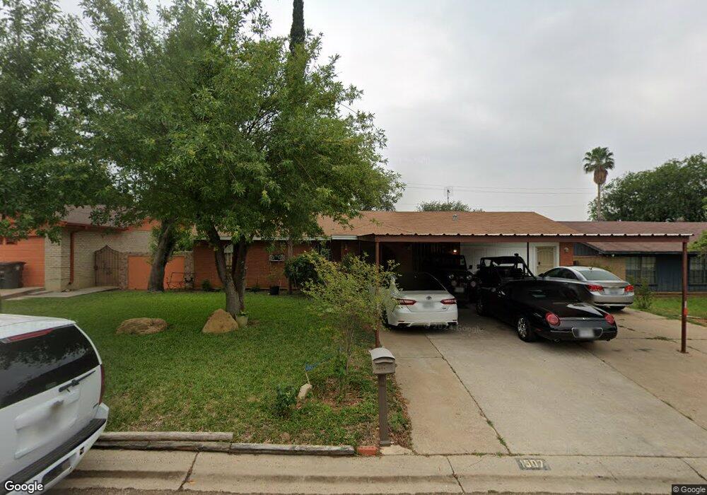 1507 Wildrose Ln, Laredo, TX 78041 - photo 1