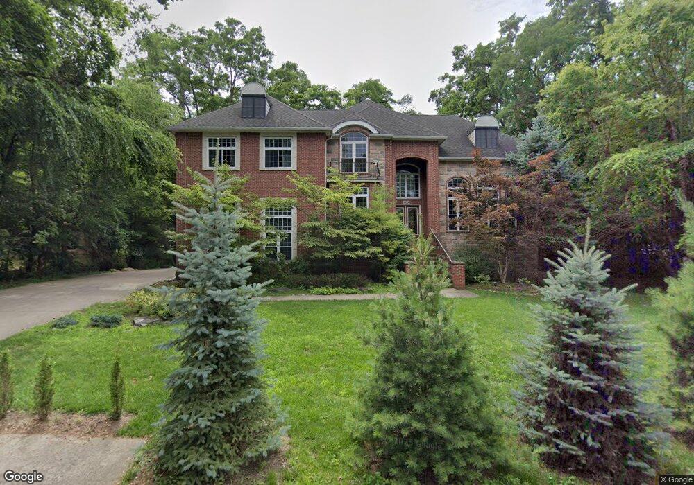 3233 Wellington Ct, West Bloomfield, MI 48324 - photo 1