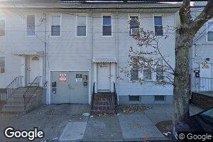 17 Niagara St, Newark, NJ 07105