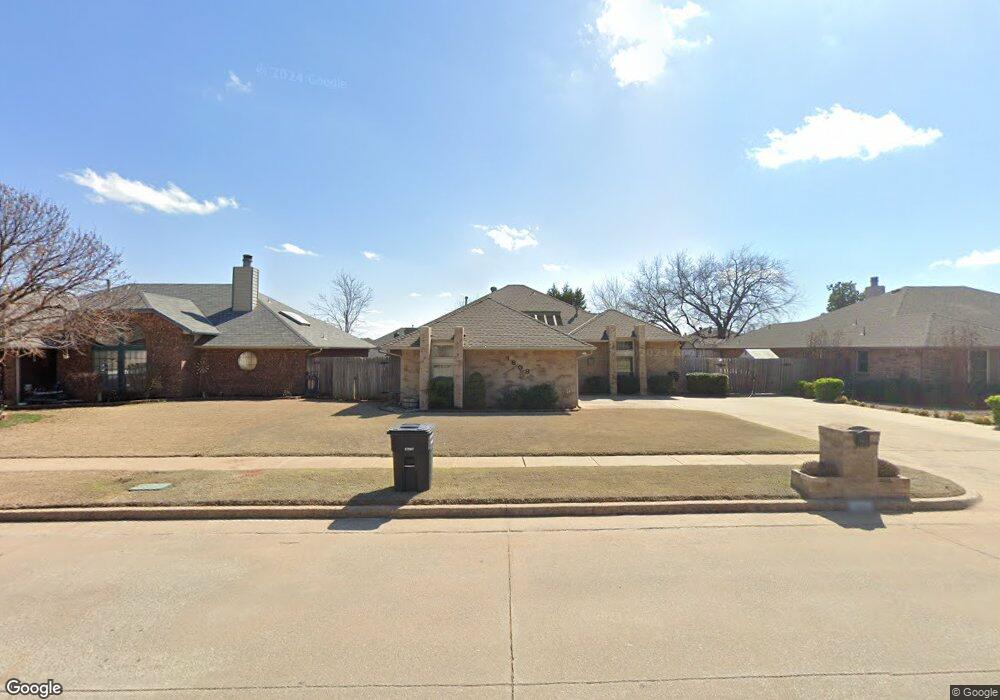 1808 E Main St, Moore, OK 73160 - photo 1