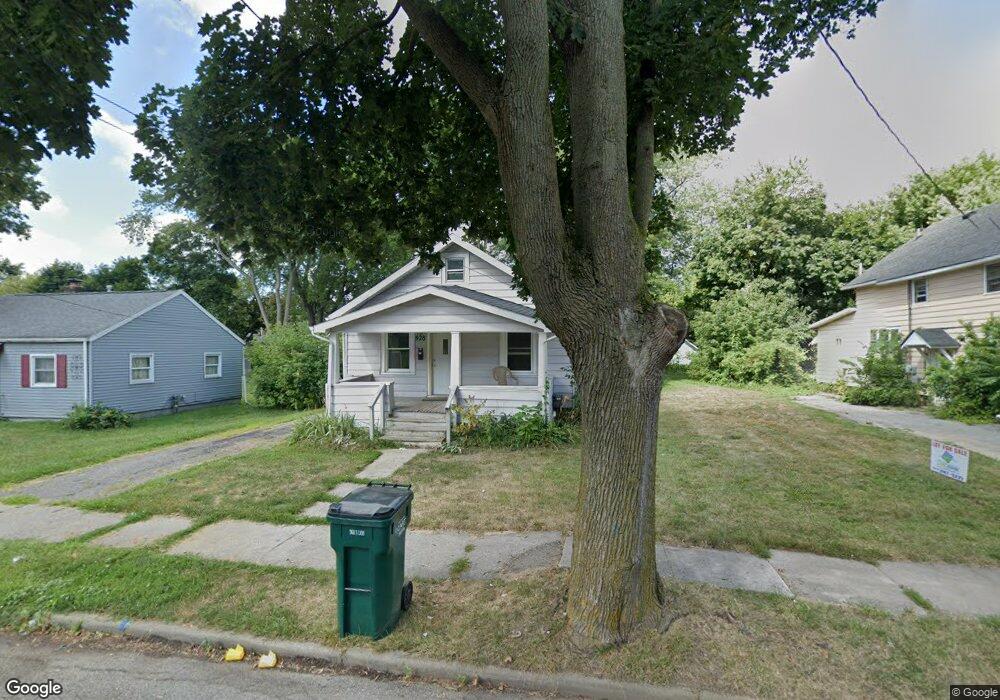 928 Dakin St, Lansing, MI 48912 - photo 1