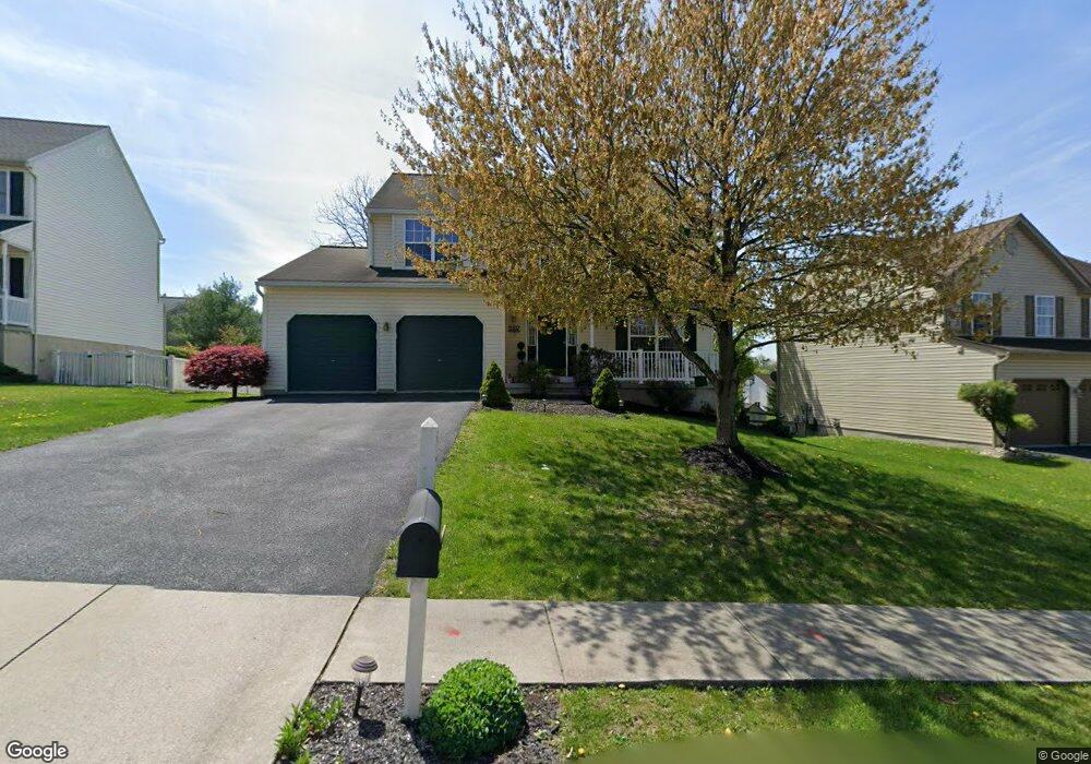 405 E 3rd St, Bernville, PA 19506 - photo 1