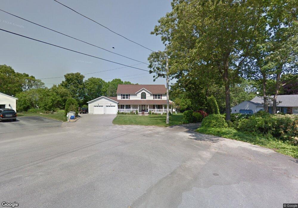 6 Mohawk Ct, Westerly, RI 02891 - photo 1