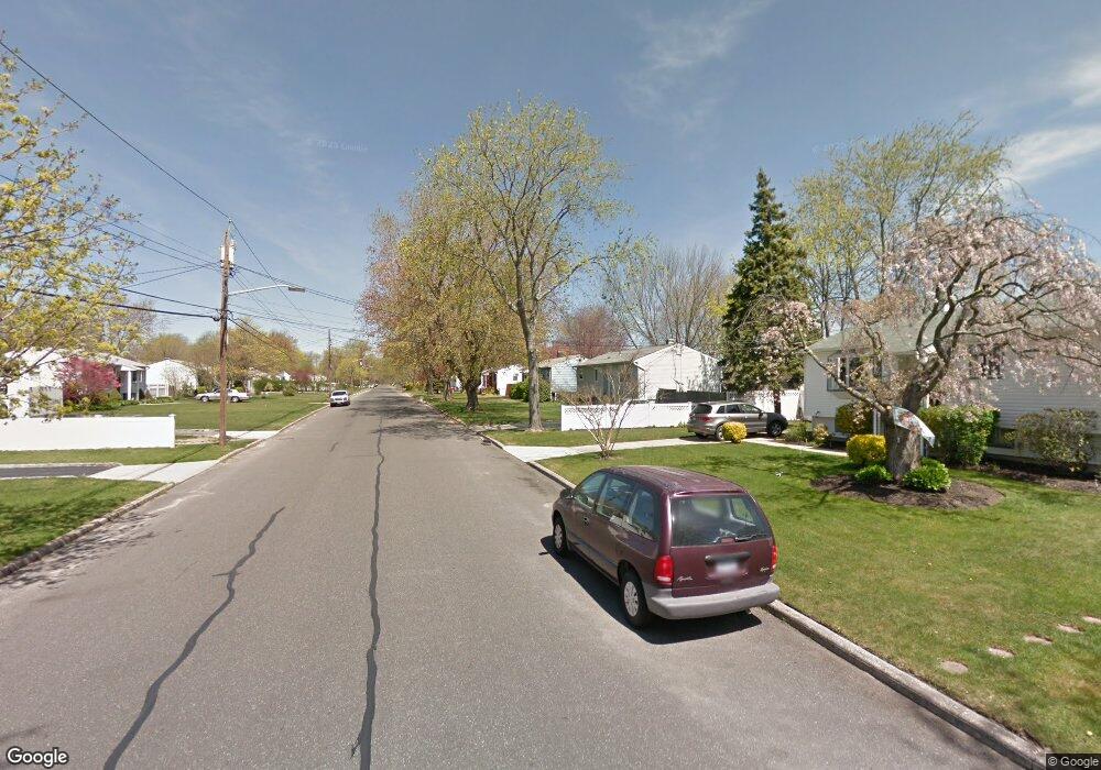 3011 Sipp Ave, Medford, NY 11763 - photo 1