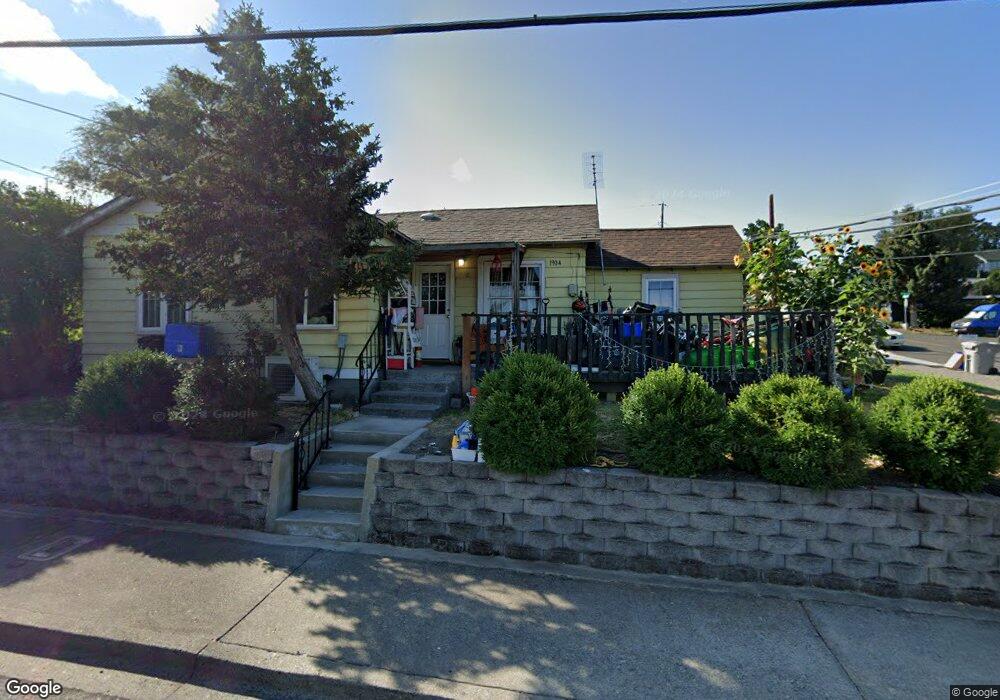 1904 E 14th St, the Dalles, OR 97058 - photo 1