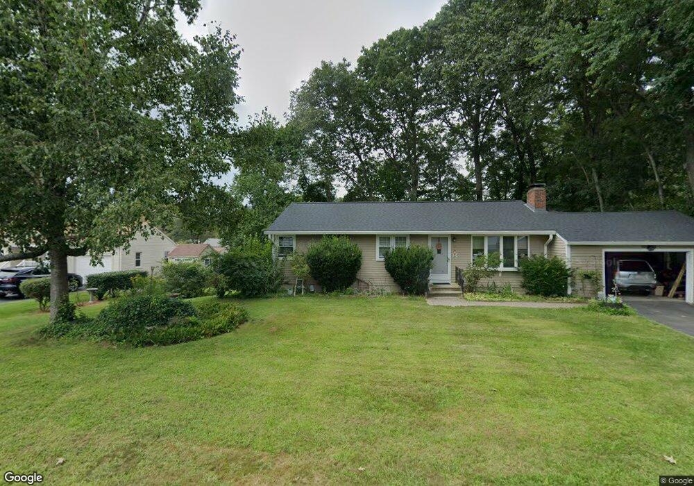 131 Floral St, Shrewsbury, MA 01545 - photo 1