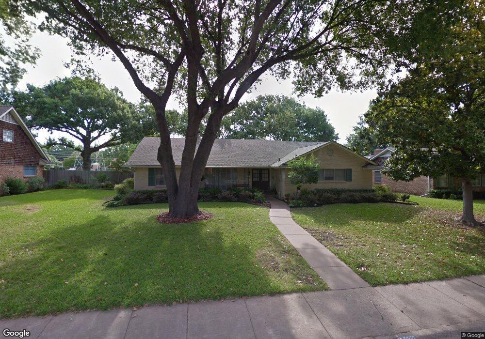 10322 Countess Dr, Dallas, TX 75229 - photo 1