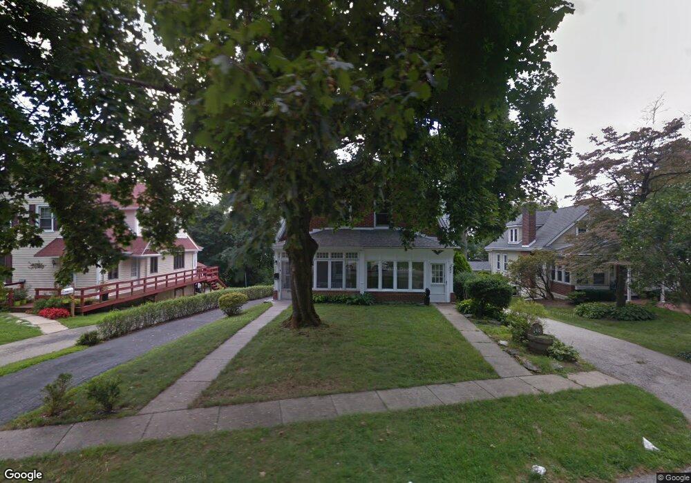 462 Saint Davids Ave, Wayne, PA 19087 - photo 1