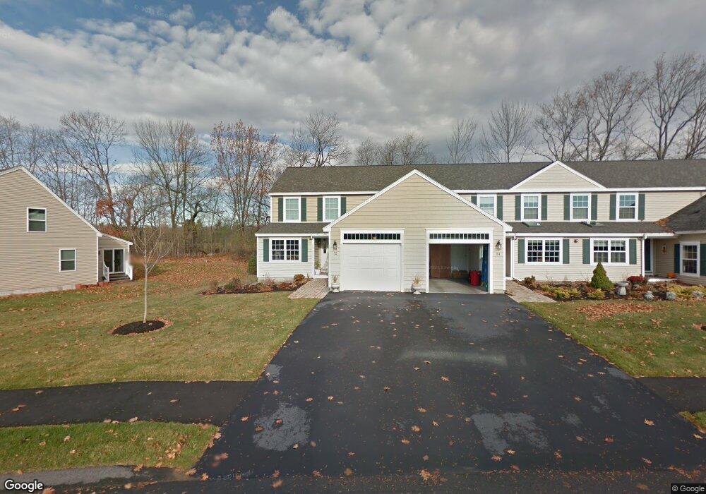 52 Ridgefield Dr unit 52, Gorham, ME 04038 - photo 1