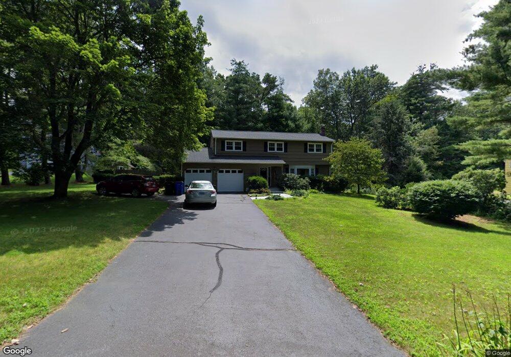 5 Banks Rd, Simsbury, CT 06070 - photo 1