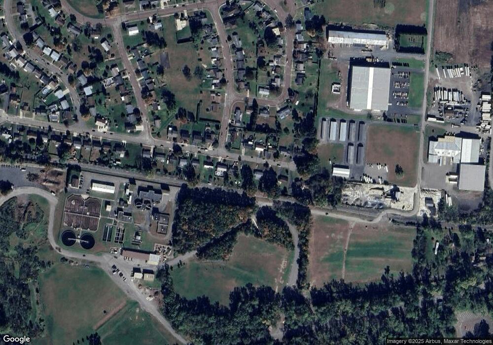 409 Maple Rd, Berwick, PA 18603 - photo 1