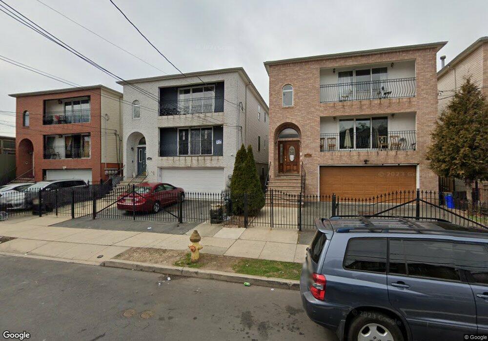 346-348 N 5th St, Newark, NJ 07107 - photo 1