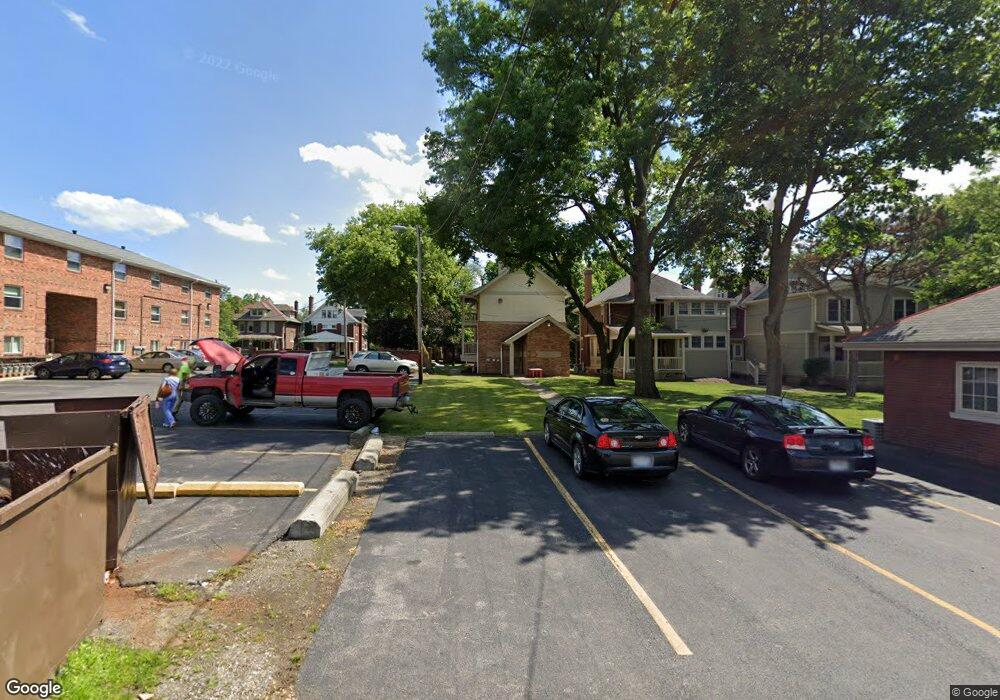 198 E Lane Ave, Columbus, OH 43201 - photo 1