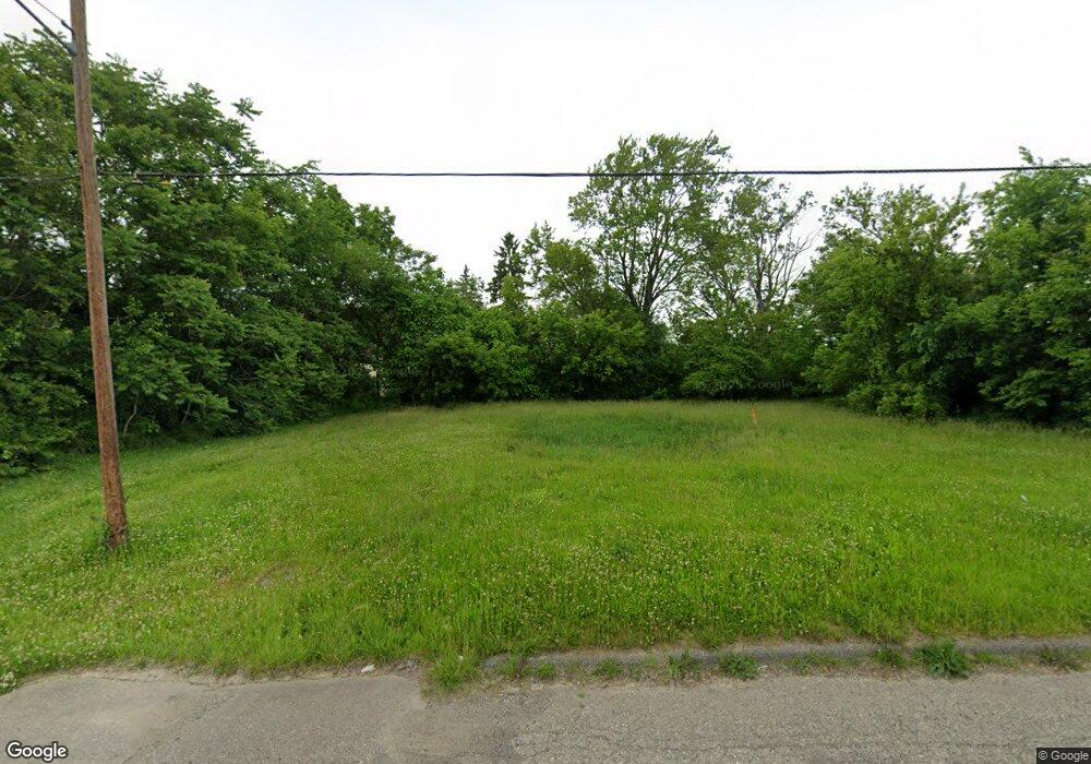 1214 W Juliah Ave, Flint, MI 48505 - photo 1