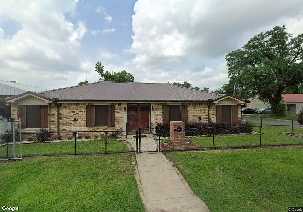 2013 Woodring St, Lake Charles, LA 70601 - photo 1