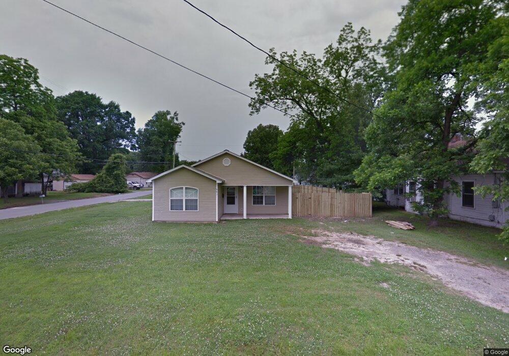 901 E 8th St, Stuttgart, AR 72160 - photo 1