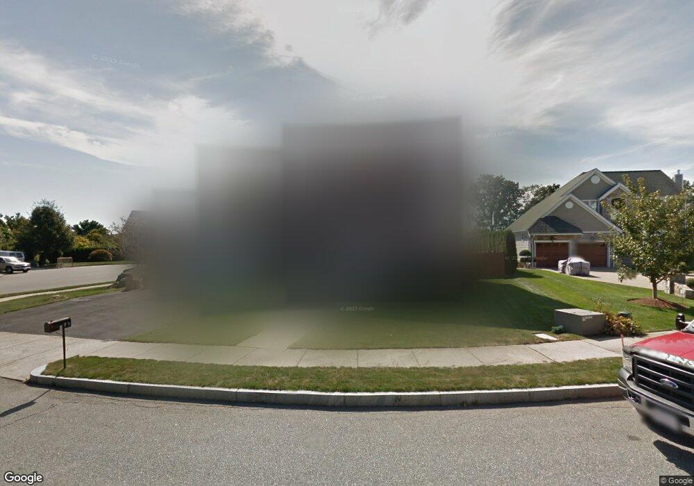 2 Blueberry Ln, Stoneham, MA 02180 - photo 1