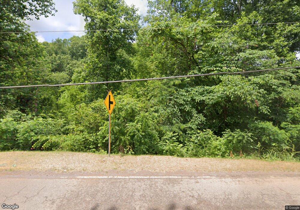 8217 Pickens Gap Rd, Knoxville, TN 37920 - photo 1