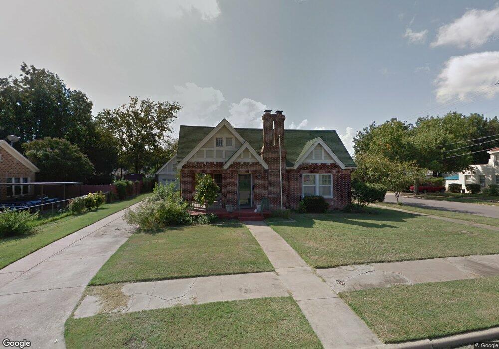 33 W Midland St, Shawnee, OK 74804 - photo 1