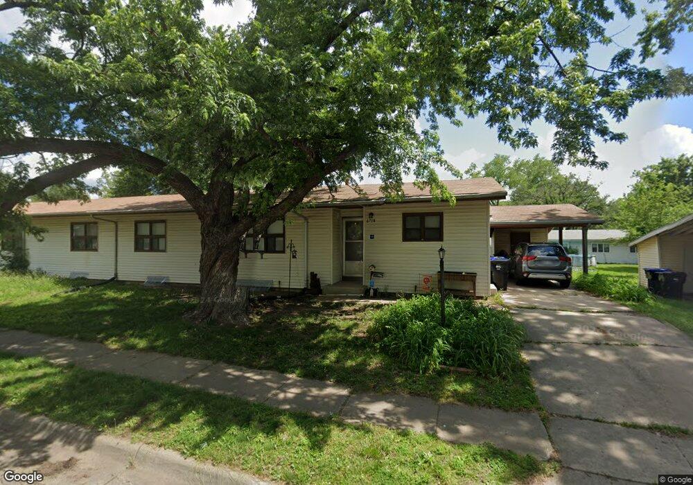 6718 SW Rockpost Rd, Topeka, KS 66619 - photo 1