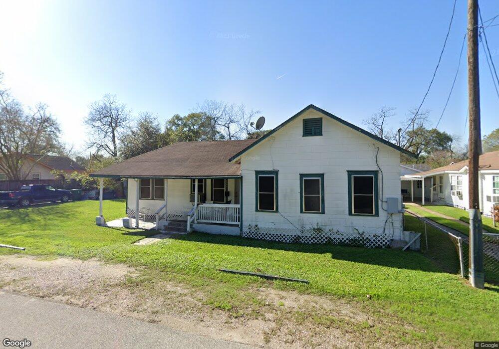 4109 Falls St, Houston, TX 77026 - photo 1