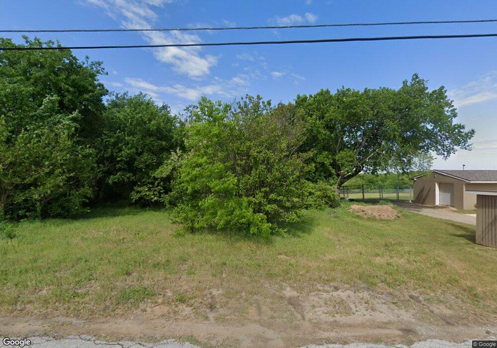 1031 N Armstrong Ave, Denison, TX 75020 - photo 1