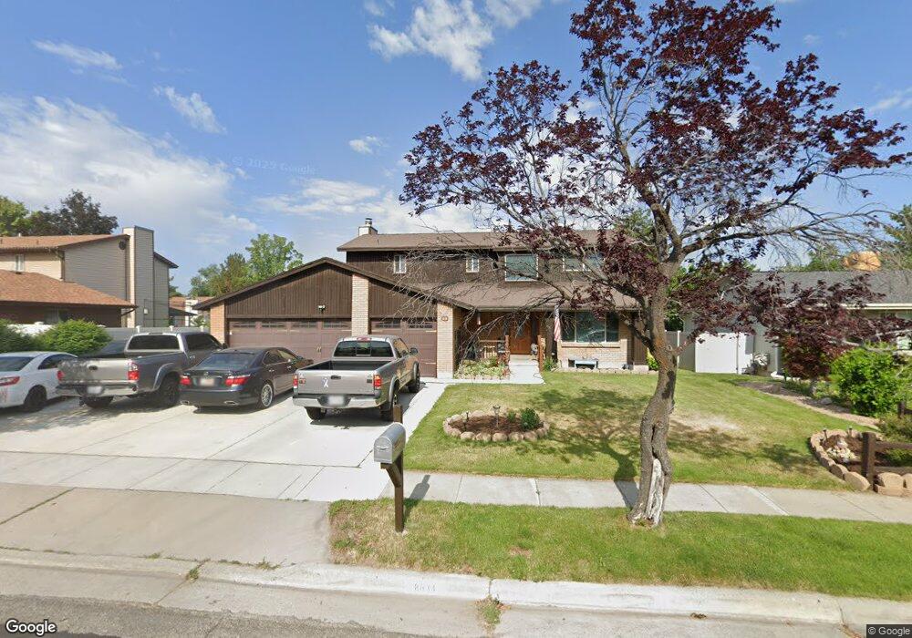8834 Piper Ln, Sandy, UT 84093 - photo 1