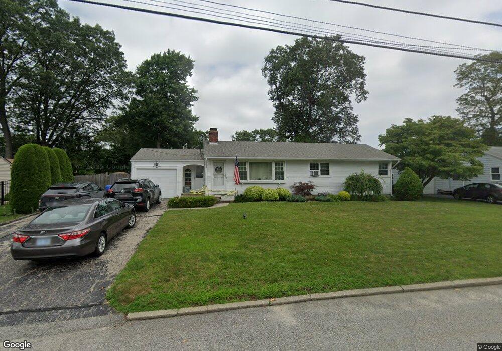 43 Longview Dr, Cranston, RI 02920 - photo 1