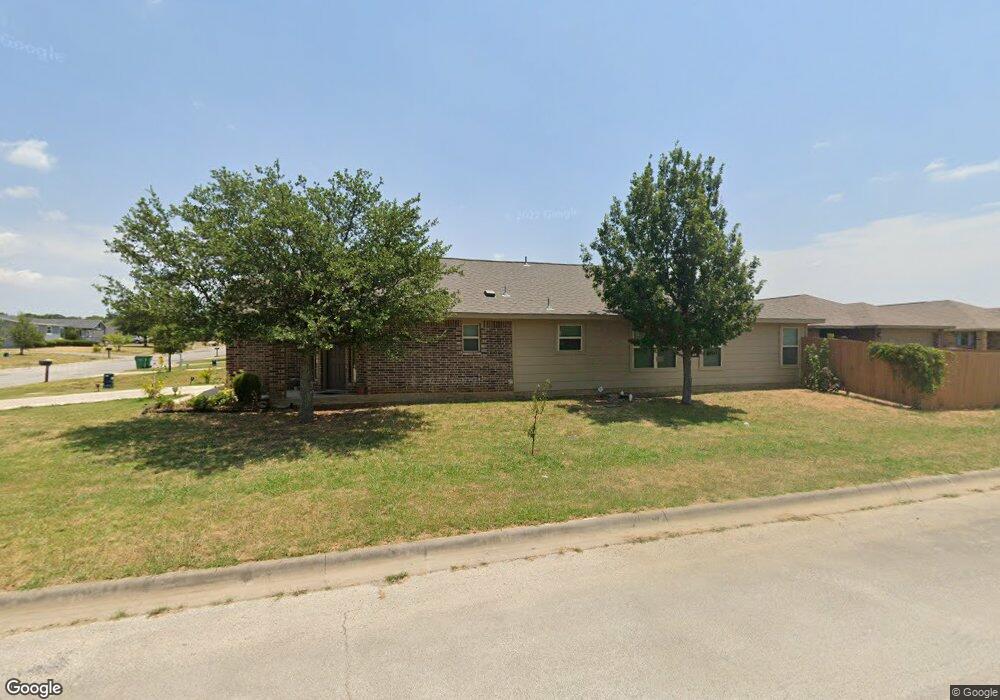 307 Candlewood Cir, Gainesville, TX 76240 - photo 1