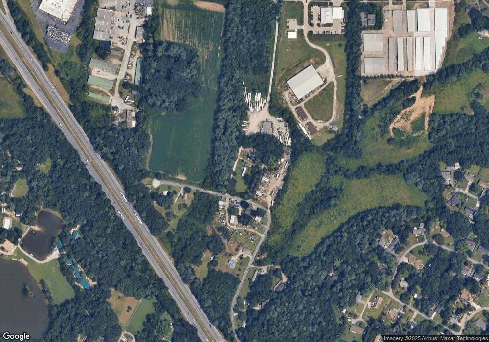 606 E Prince Rd, Hendersonville, NC 28792 - photo 1