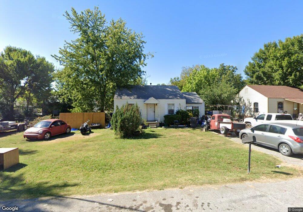 310 N Ora St, Pryor, OK 74361 - photo 1