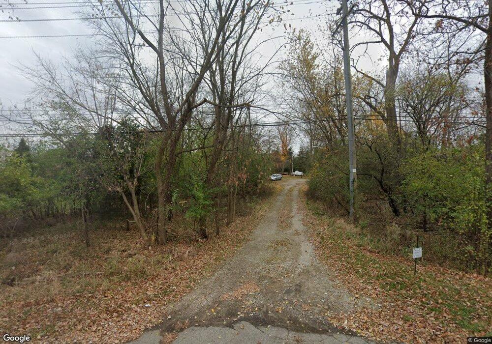 6417 Walnut Lake Rd, West Bloomfield, MI 48323 - photo 1