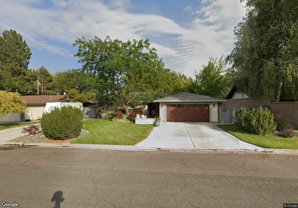 420 E Minor St, Winnemucca, NV 89445 - photo 1