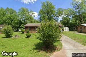 421 Salenist St, Washington, GA 30673