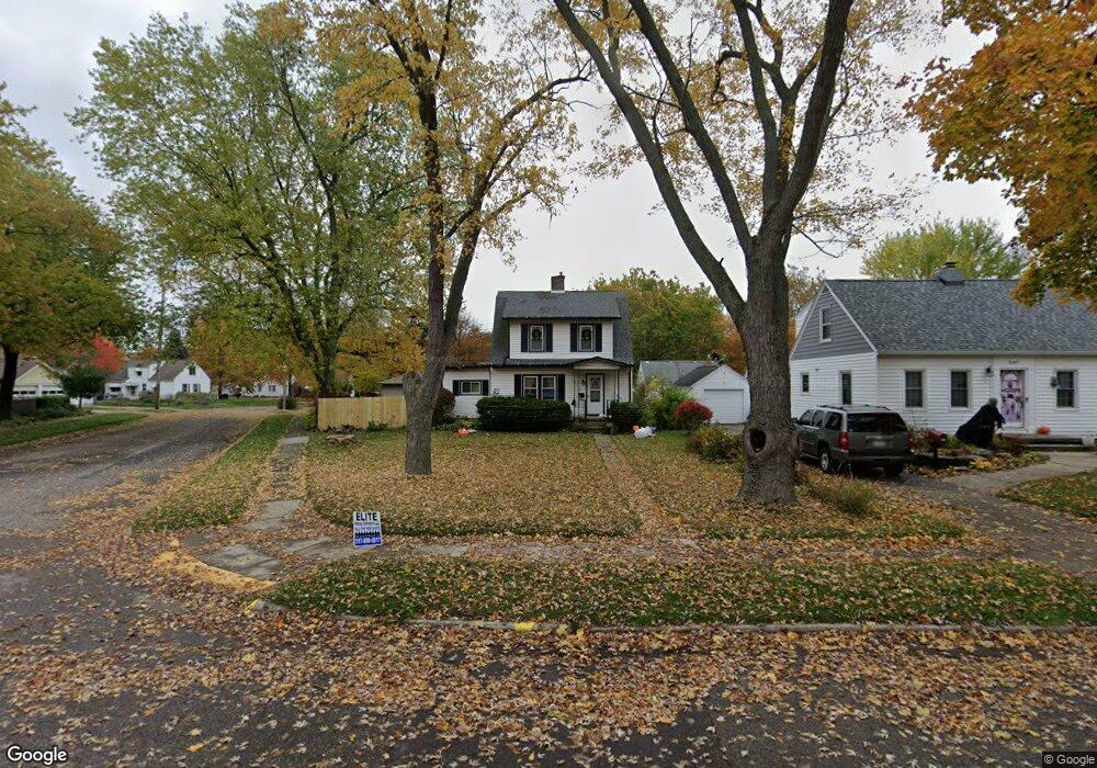 3201 Cedarbrook Ave, Lansing, MI 48910 - photo 1