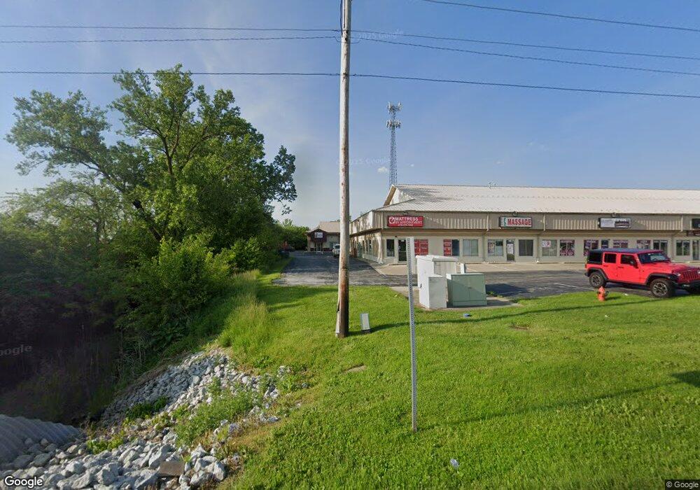 880 Madison St, Crown Point, IN 46307 - photo 1