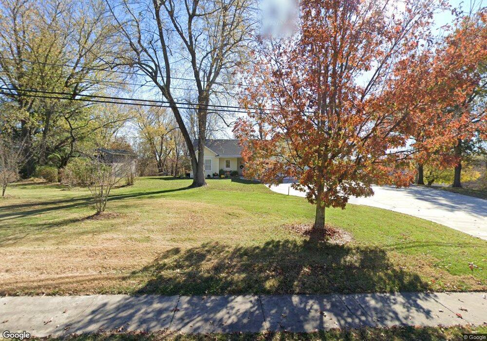 480 Glen Crossing Rd, Glen Carbon, IL 62034 - photo 1