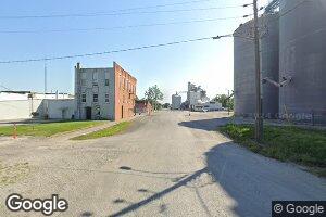 108 S Mcelroy St, Raymond, IL 62560