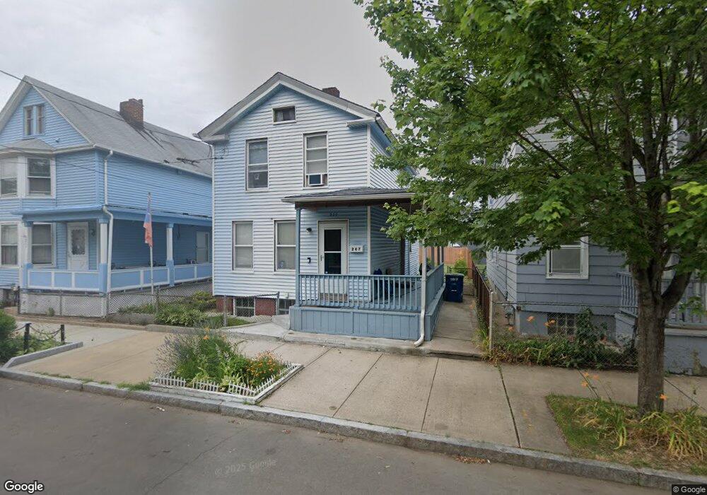 207 Portsea St, New Haven, CT 06519 - photo 1