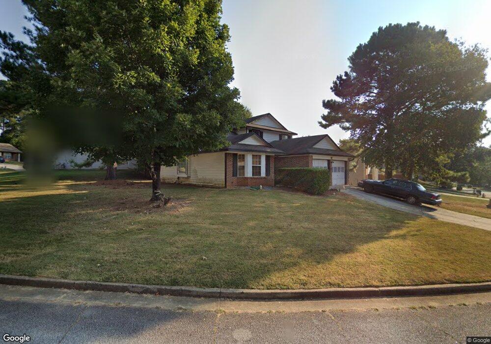 1923 Corners Cir, Lithonia, GA 30058 - photo 1