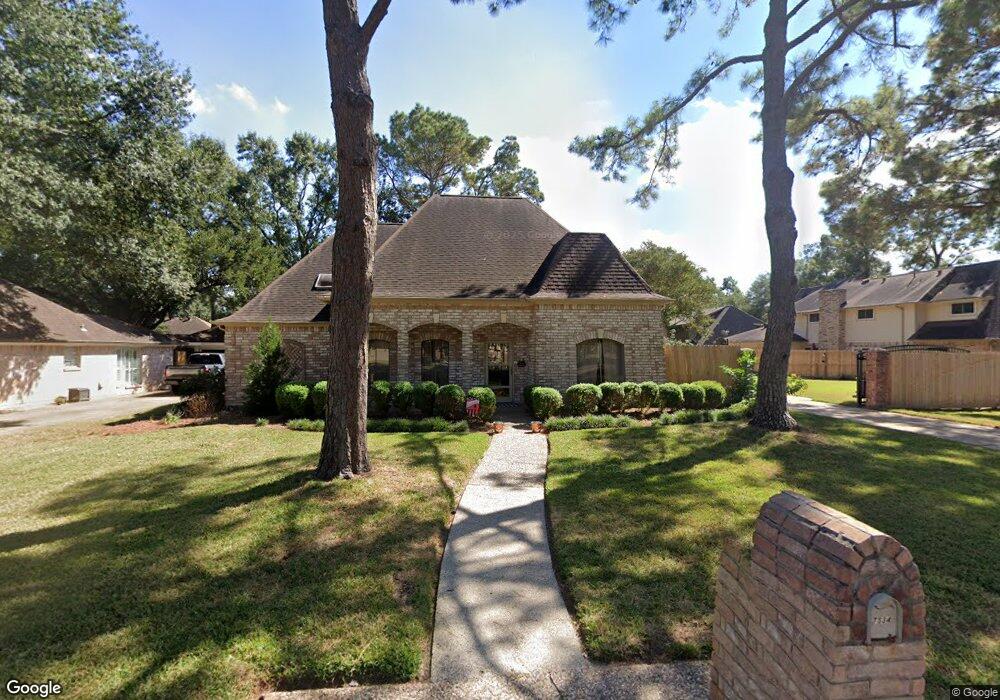 7534 Club Lake Dr, Houston, TX 77095 - photo 1