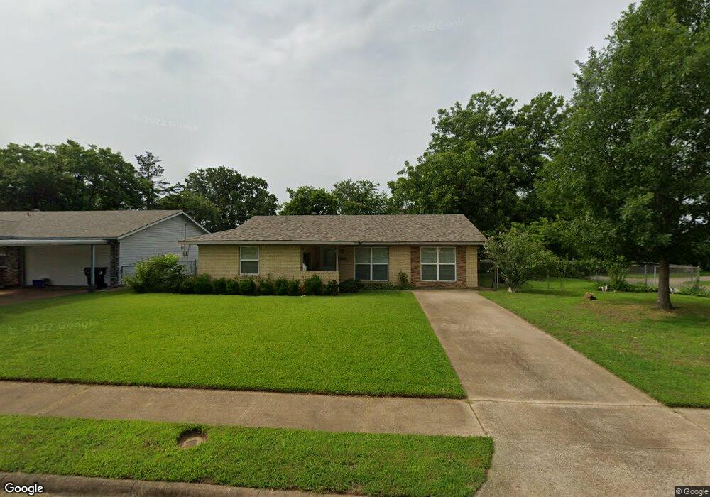 520 Joy Ln, Denison, TX 75021 - photo 1