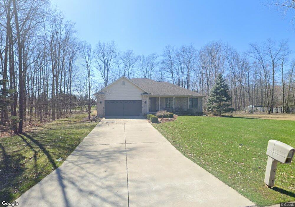 2263 Stonebrook Ln, Flushing, MI 48433 - photo 1