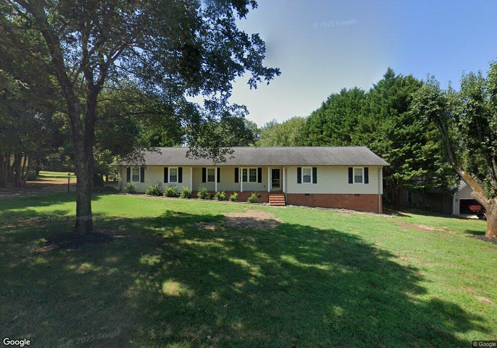 102 Carriage Ln, Pendleton, SC 29670 - photo 1