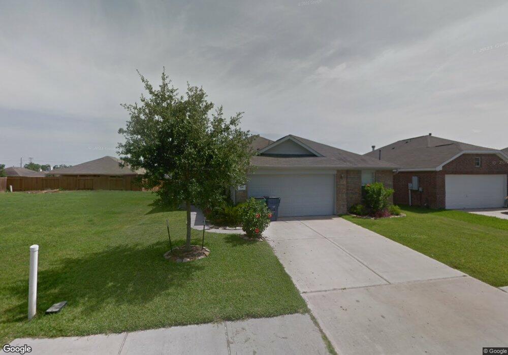 388 Ward Ln, Alvin, TX 77511 - photo 1