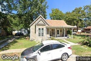 402 E 8th St, Lamar, MO 64759