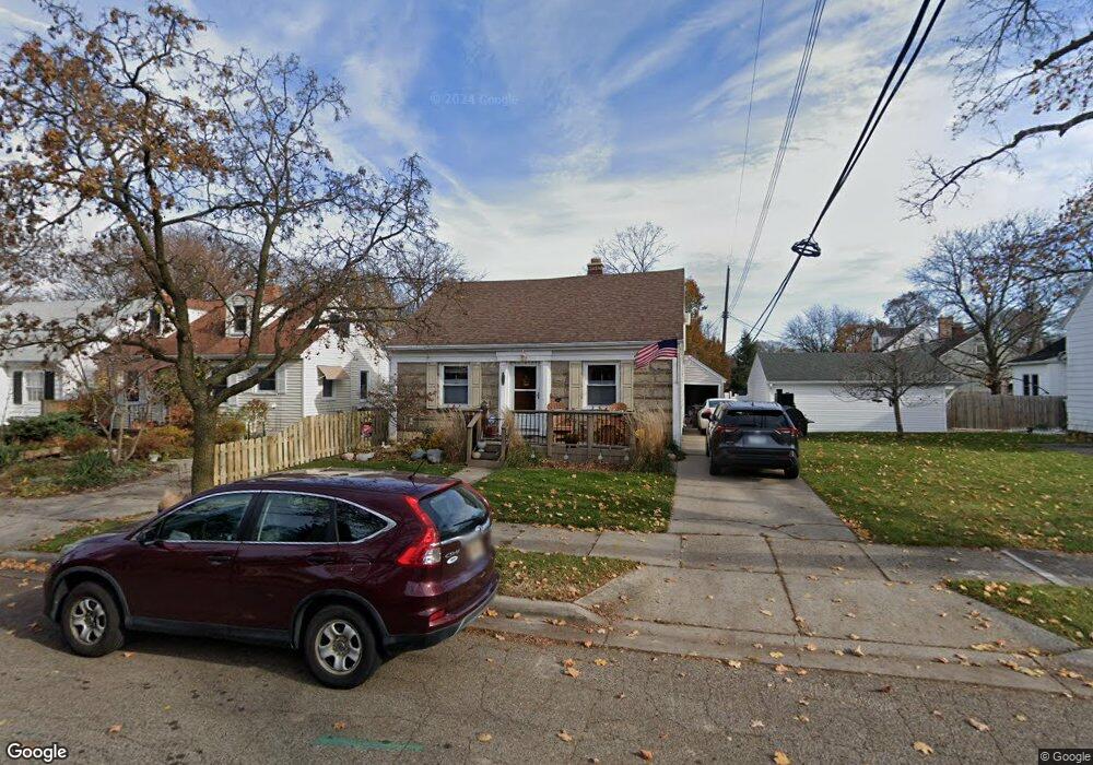 2119 Ray St, Lansing, MI 48910 - photo 1